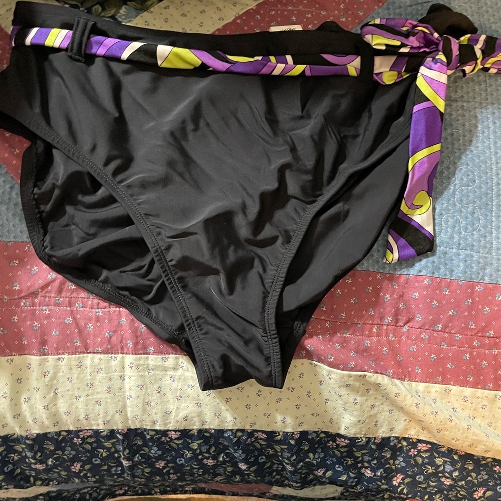 Swim - Picture 2 of 4